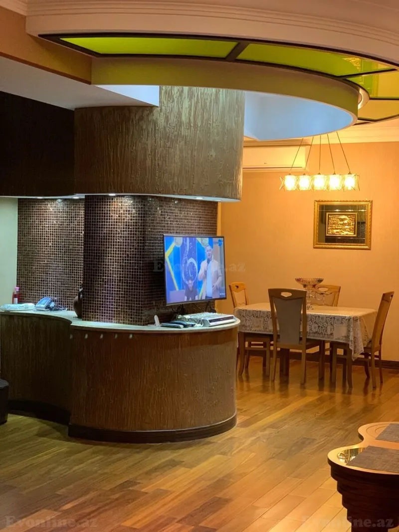 Satılır 3 otaqlı Mənzil Köhnə tikili 110 m² Nizami m. - şəkil 8