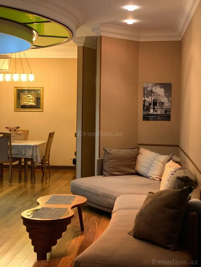 Satılır 3 otaqlı Mənzil Köhnə tikili 110 m² Nizami m. - şəkil 9