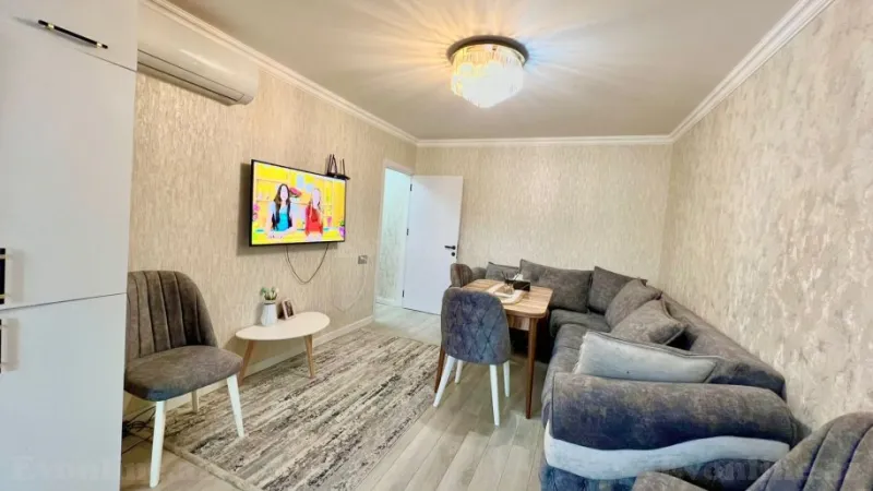 Satılır 2 otaqlı Mənzil Köhnə tikili 40 m² 8-ci kilometr - şəkil 4