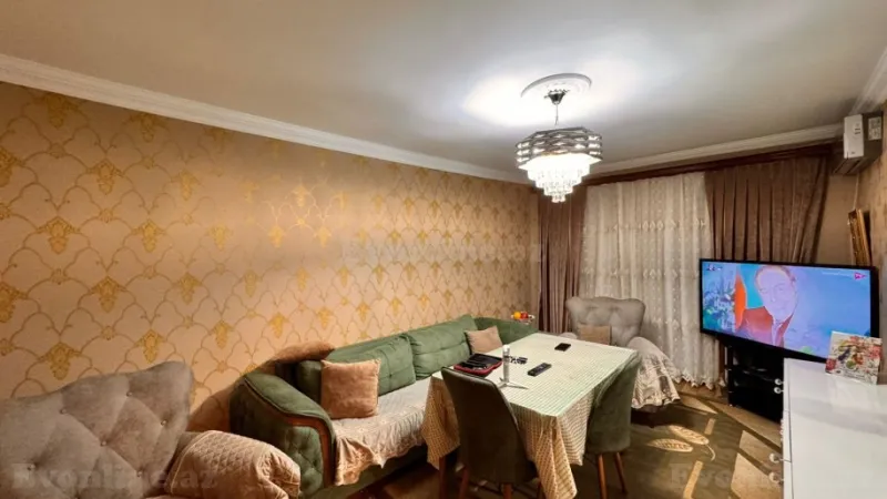 3 otaqlı Mənzil 80 m² 8-ci kilometr Satılır