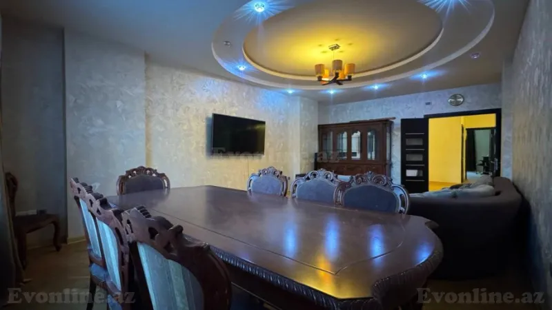 Satılır 4 otaqlı Mənzil Yeni tikili 170 m² Nizami m. - şəkil 2