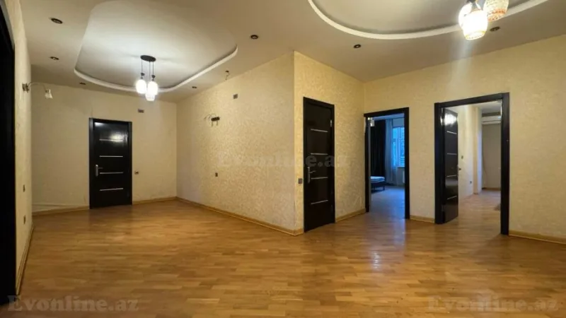 Satılır 4 otaqlı Mənzil Yeni tikili 170 m² Nizami m. - şəkil 13
