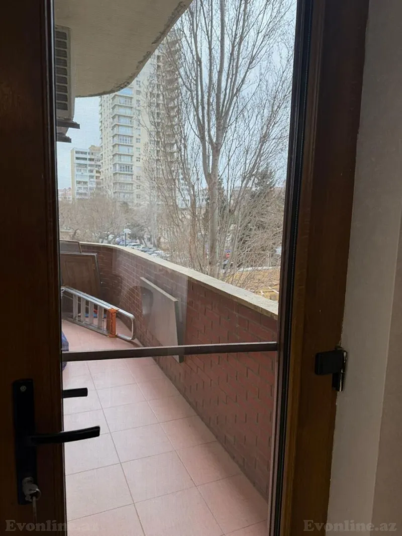 Satılır 3 otaqlı Mənzil Yeni tikili 100 m² 28 May m. - şəkil 9