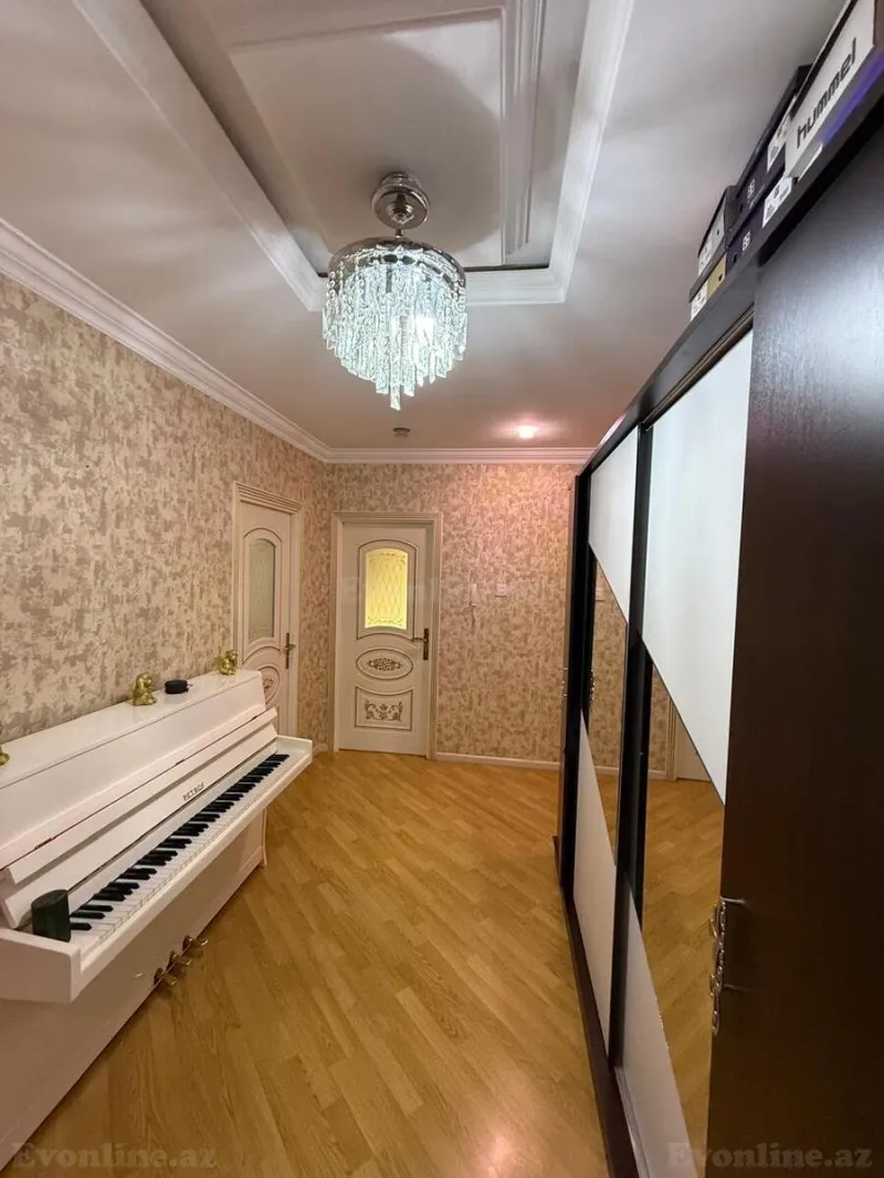 Satılır 3 otaqlı Mənzil Yeni tikili 120 m² Xalqlar Dostluğu m. - şəkil 5