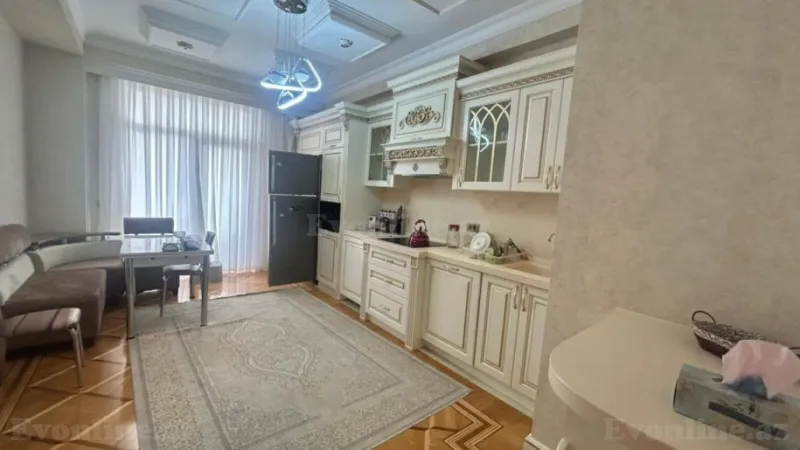 Kirayə verilir Ofis 145 m² Xətai r. - şəkil 5