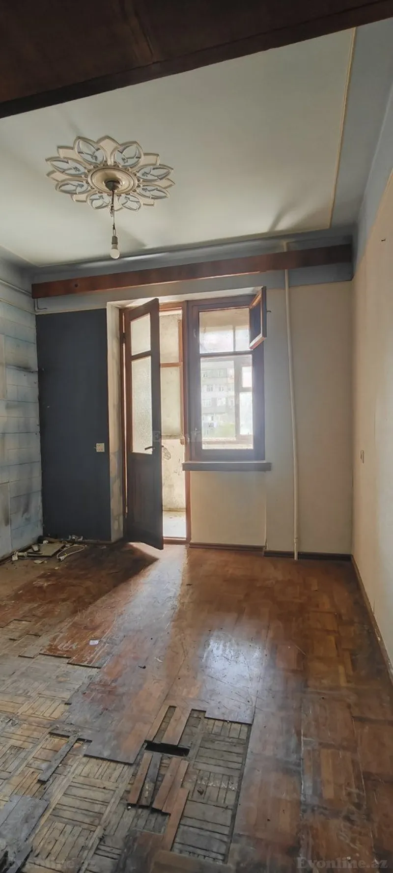 Satılır 3 otaqlı Mənzil Köhnə tikili 80 m² Nərimanov r. - şəkil 13