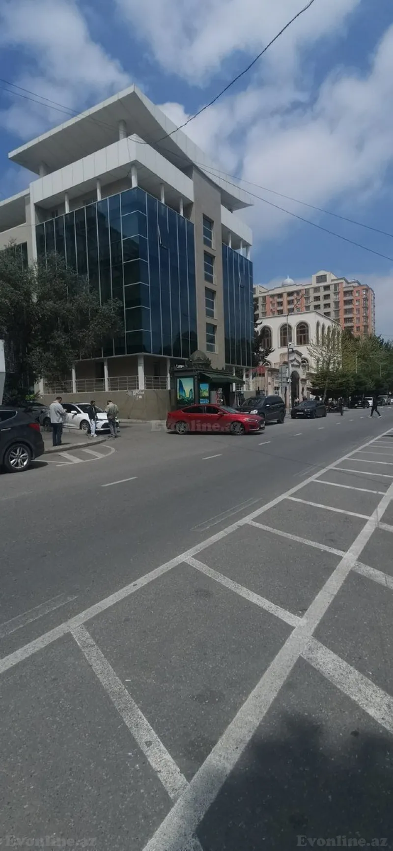 Satılır Obyekt 70 m² Nərimanov r. - şəkil 2