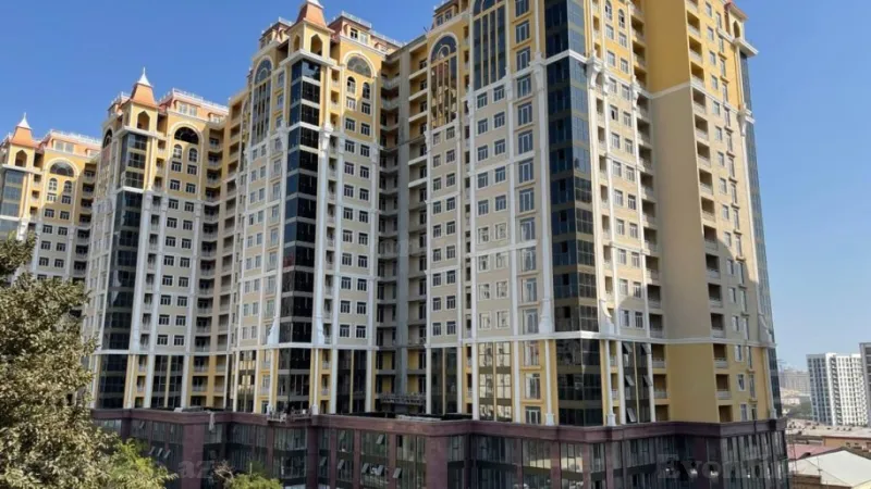 3 otaqlı Mənzil 155 m² 28 May m. Satılır