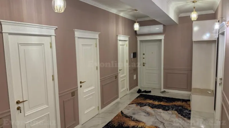 3 otaqlı Mənzil 120 m² 28 May m. Kirayə verilir
