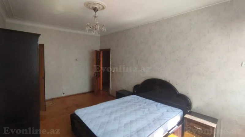 Satılır 3 otaqlı Mənzil Köhnə tikili 70 m² 4-cü mikrorayon - şəkil 9