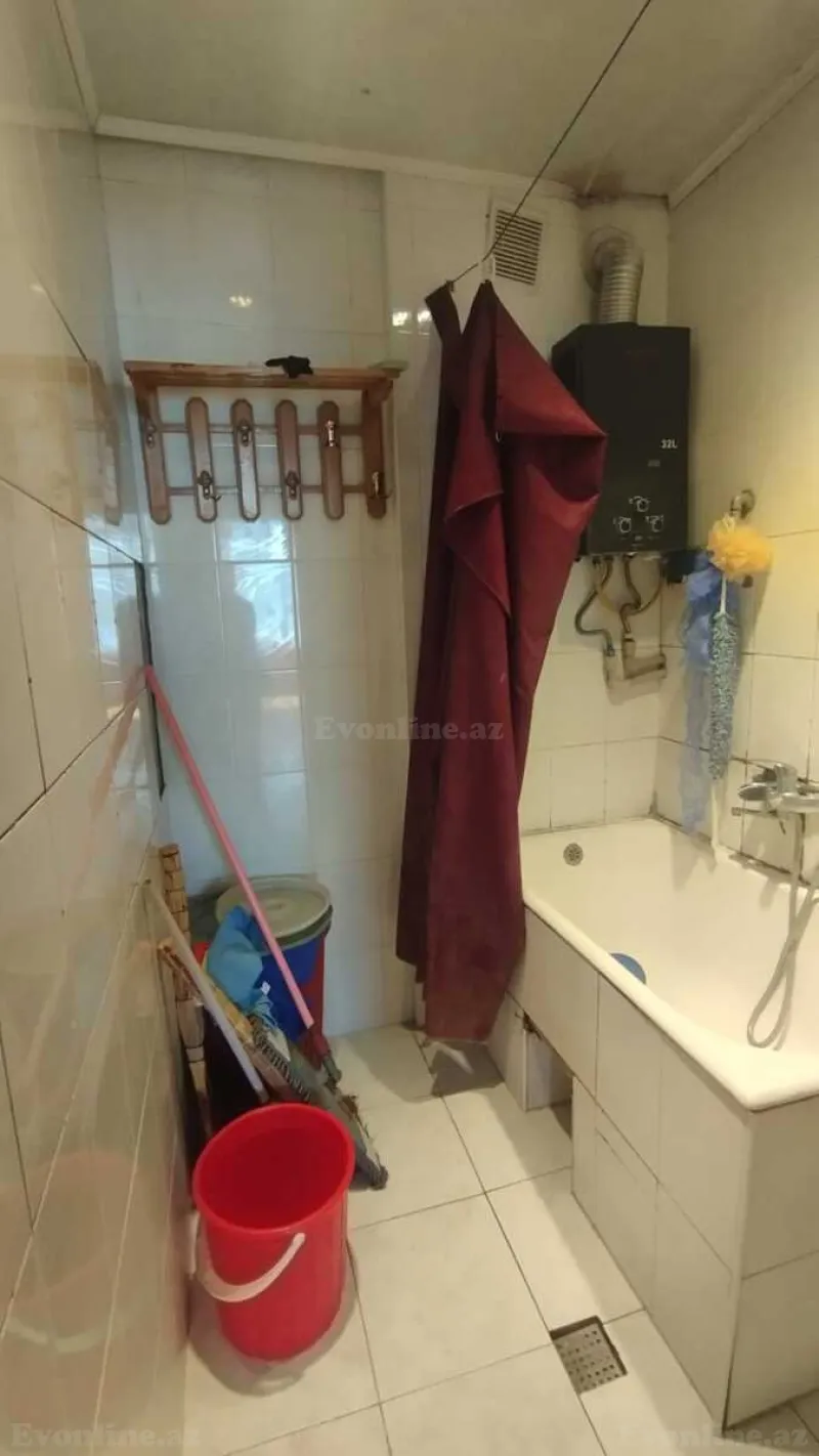 Satılır 3 otaqlı Mənzil Köhnə tikili 70 m² 4-cü mikrorayon - şəkil 14