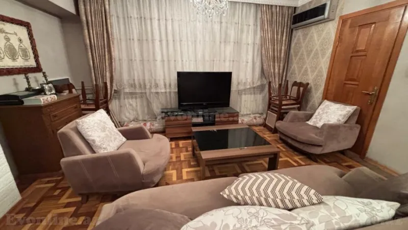 Satılır 3 otaqlı Mənzil Köhnə tikili 105 m² Nəsimi r. - şəkil 3