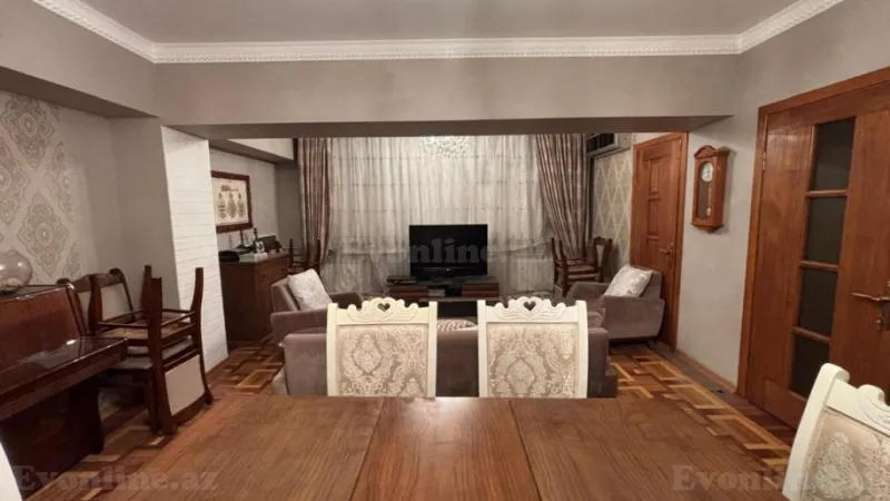 Satılır 3 otaqlı Mənzil Köhnə tikili 105 m² Nəsimi r. - şəkil 5