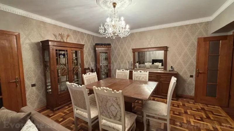 Satılır 3 otaqlı Mənzil Köhnə tikili 105 m² Nəsimi r. - şəkil 7