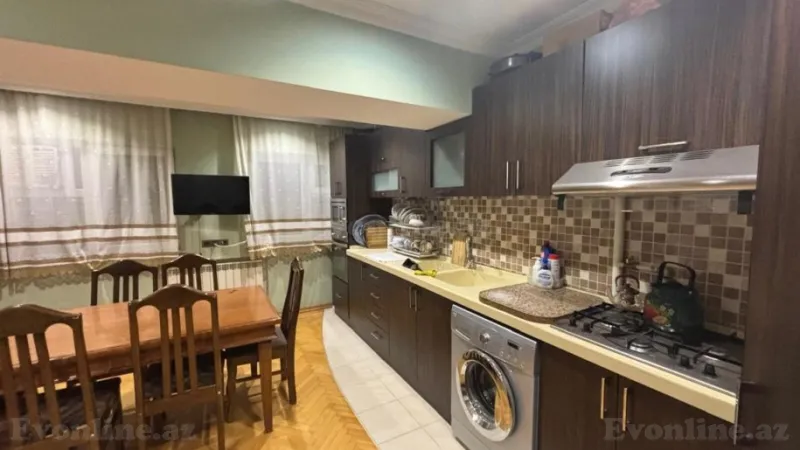 Satılır 3 otaqlı Mənzil Köhnə tikili 105 m² Nəsimi r. - şəkil 12