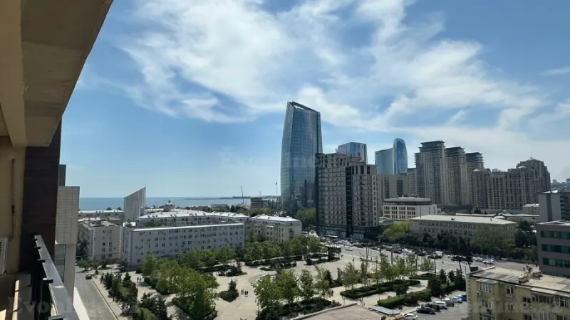Kirayə verilir 4 otaqlı Mənzil Yeni tikili 225 m² Xətai m. - şəkil 8