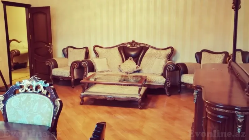 Satılır 4 otaqlı Mənzil Yeni tikili 175 m² Gənclik m.