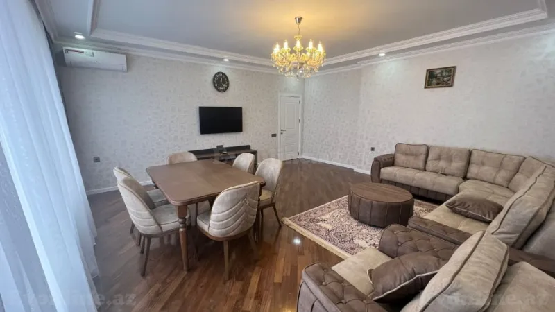 3 otaqlı Mənzil 120 m² Xətai m. Kirayə verilir