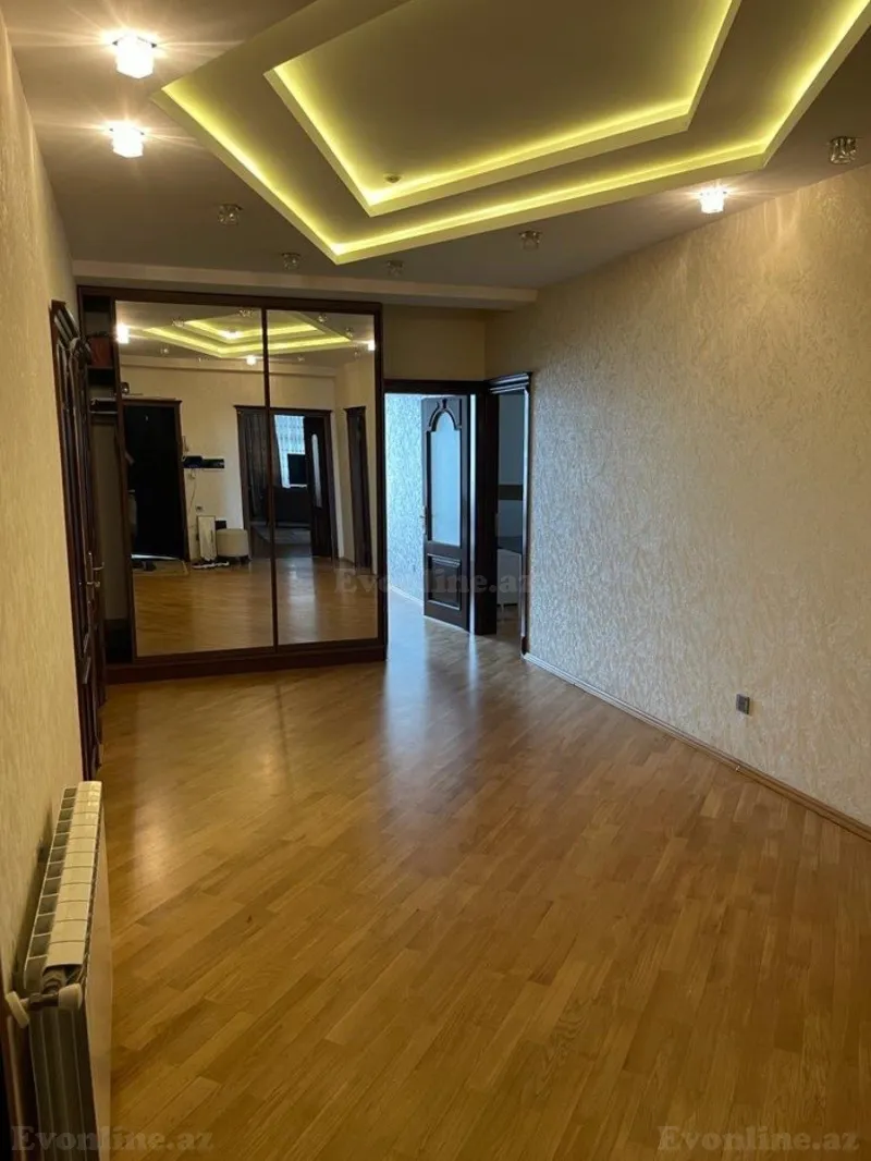 Kirayə verilir 3 otaqlı Mənzil Yeni tikili 170 m² Nəsimi r. - şəkil 8