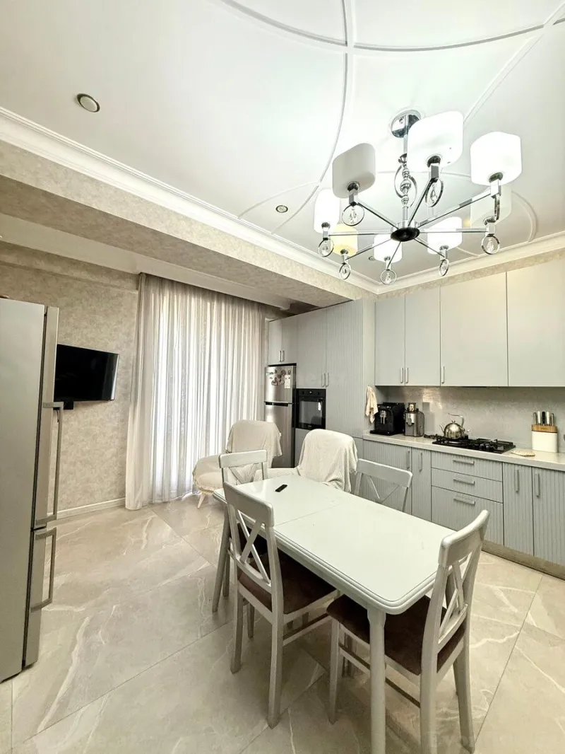 Satılır 4 otaqlı Mənzil Yeni tikili 143 m² Xətai m. - şəkil 9