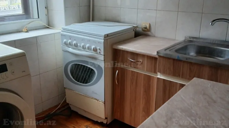 2 otaqlı Mənzil 40 m² Binəqədi r. Kirayə verilir