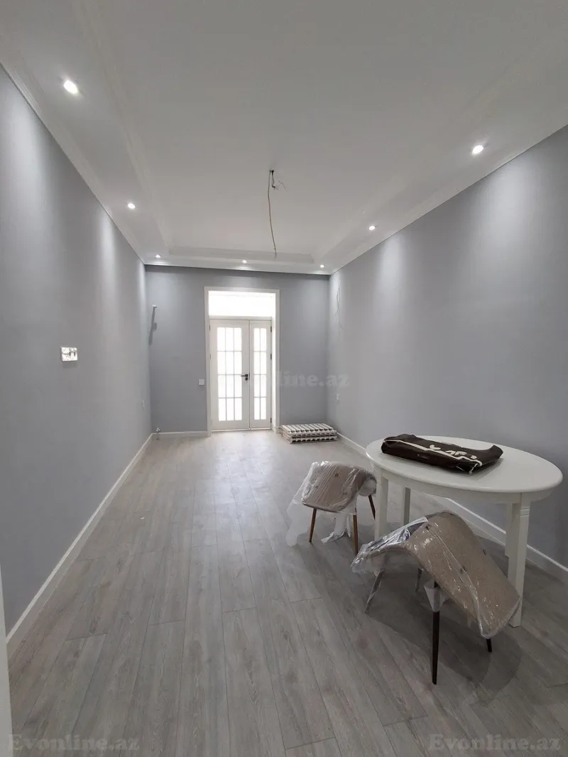 Satılır 2 otaqlı Mənzil Köhnə tikili 62 m² Xətai m. - şəkil 2