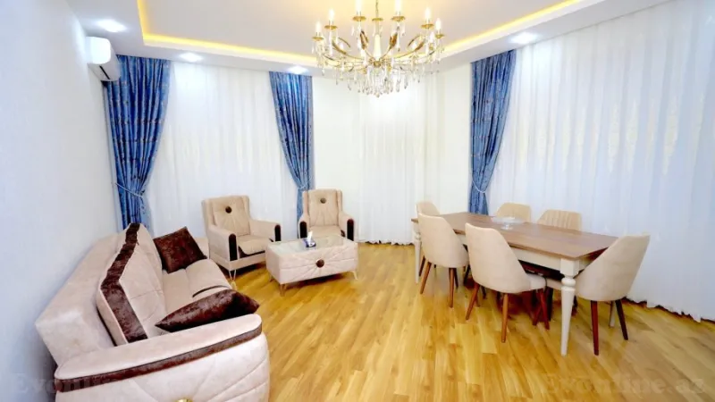 3 otaqlı Mənzil 137 m² Xətai m. Satılır