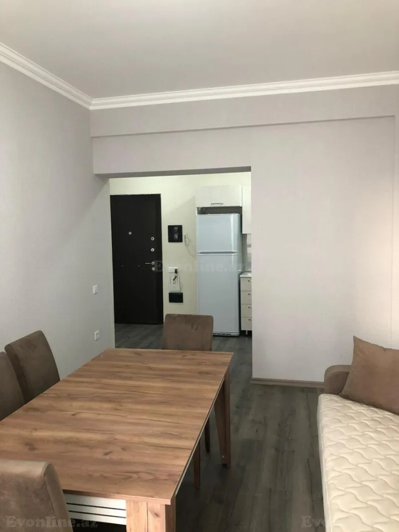 2 otaqlı Mənzil 45 m² 20 Yanvar m. Satılır