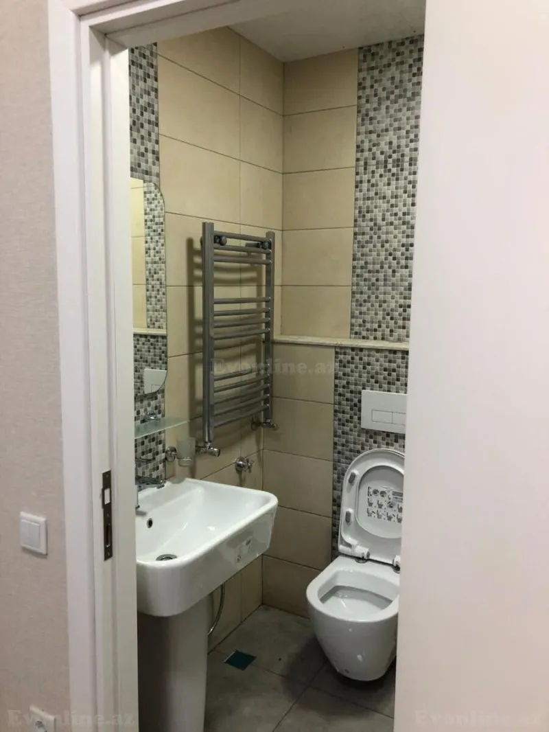 Satılır 2 otaqlı Mənzil Köhnə tikili 45 m² 20 Yanvar m. - şəkil 4