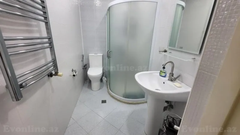 Kirayə verilir 2 otaqlı Mənzil Köhnə tikili 150 m² İçərişəhər m. - şəkil 8