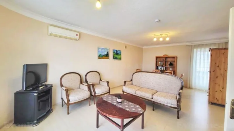 Kirayə verilir 2 otaqlı Mənzil Köhnə tikili 150 m² İçərişəhər m. - şəkil 10