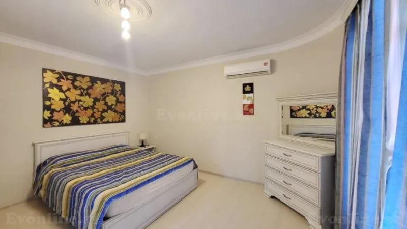 Kirayə verilir 2 otaqlı Mənzil Köhnə tikili 150 m² İçərişəhər m. - şəkil 15