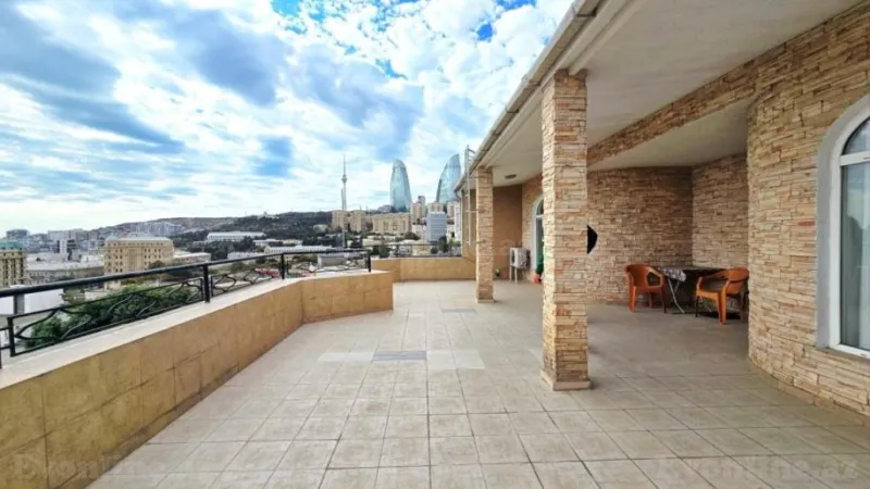 Kirayə verilir 2 otaqlı Mənzil Köhnə tikili 150 m² İçərişəhər m. - şəkil 19