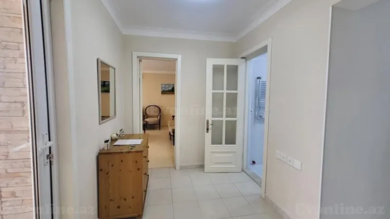 Kirayə verilir 2 otaqlı Mənzil Köhnə tikili 150 m² İçərişəhər m. - şəkil 20