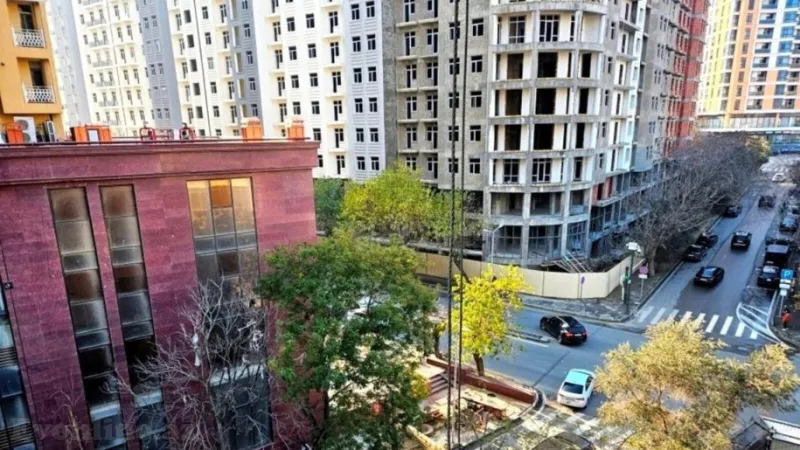 Satılır 2 otaqlı Mənzil Yeni tikili 72 m² Nərimanov r. - şəkil 3