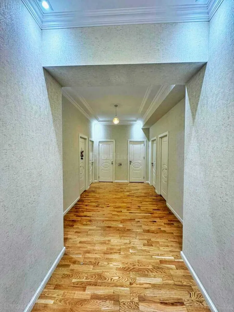 Satılır 3 otaqlı Mənzil Yeni tikili 110 m² Qara Qarayev m. - şəkil 4