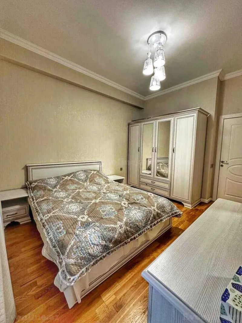 Satılır 3 otaqlı Mənzil Yeni tikili 110 m² Qara Qarayev m. - şəkil 6