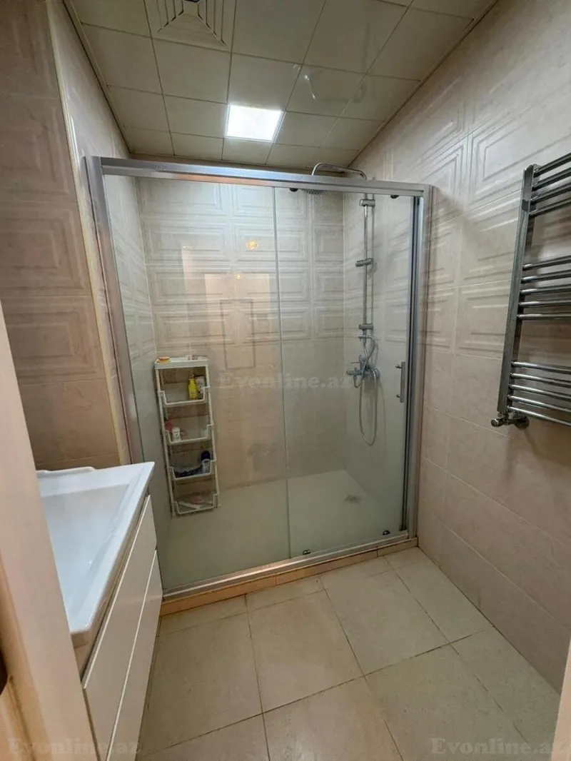 Satılır 3 otaqlı Mənzil Yeni tikili 110 m² Qara Qarayev m. - şəkil 10