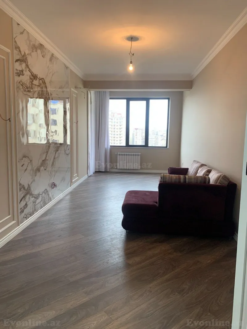 4 otaqlı Mənzil 117 m² Nəriman Nərimanov m. Satılır