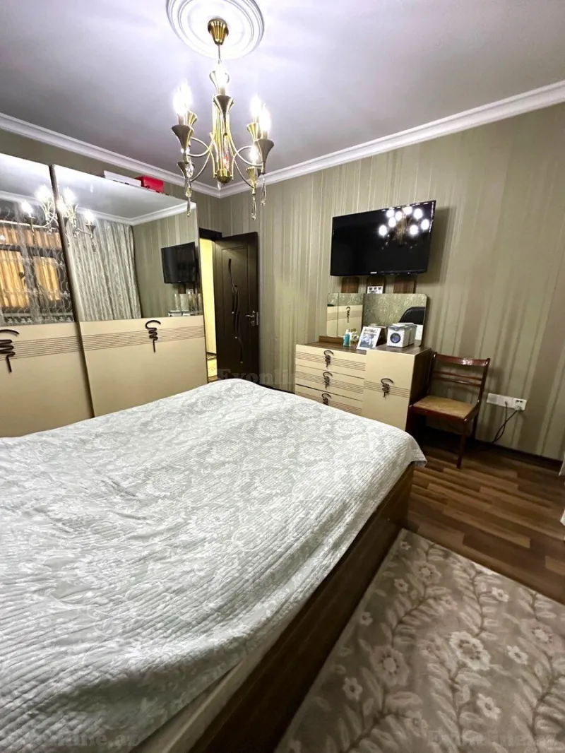 Satılır 3 otaqlı Mənzil Köhnə tikili 73 m² Sabunçu r. - şəkil 4