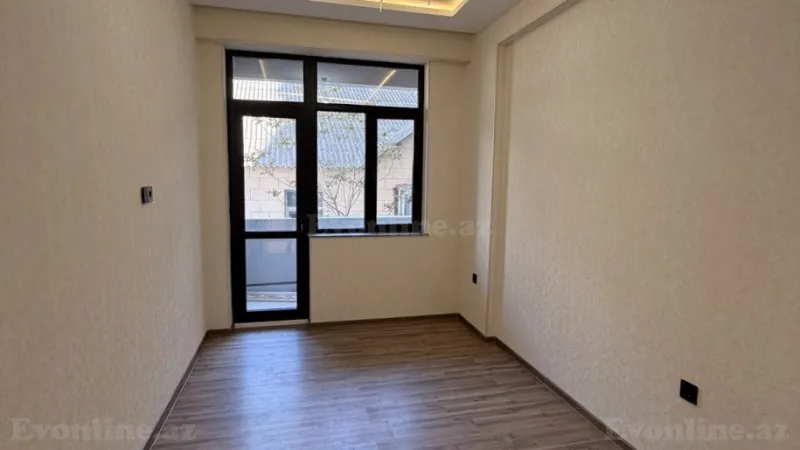 Satılır 2 otaqlı Mənzil Yeni tikili 56 m² Neftçilər m. - şəkil 3