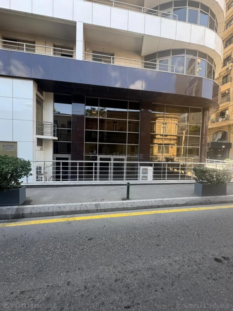 Obyekt 233 m² Sahil m. Satılır