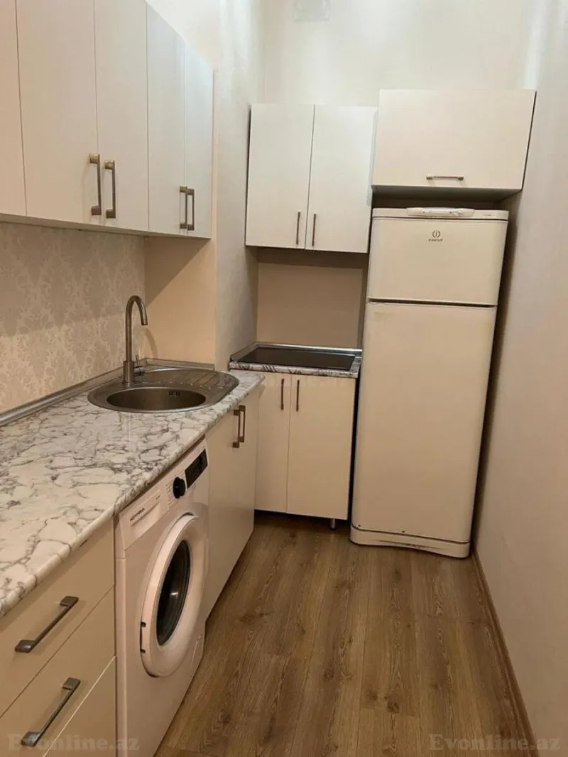 2 otaqlı Mənzil 79 m² Yasamal Kirayə verilir