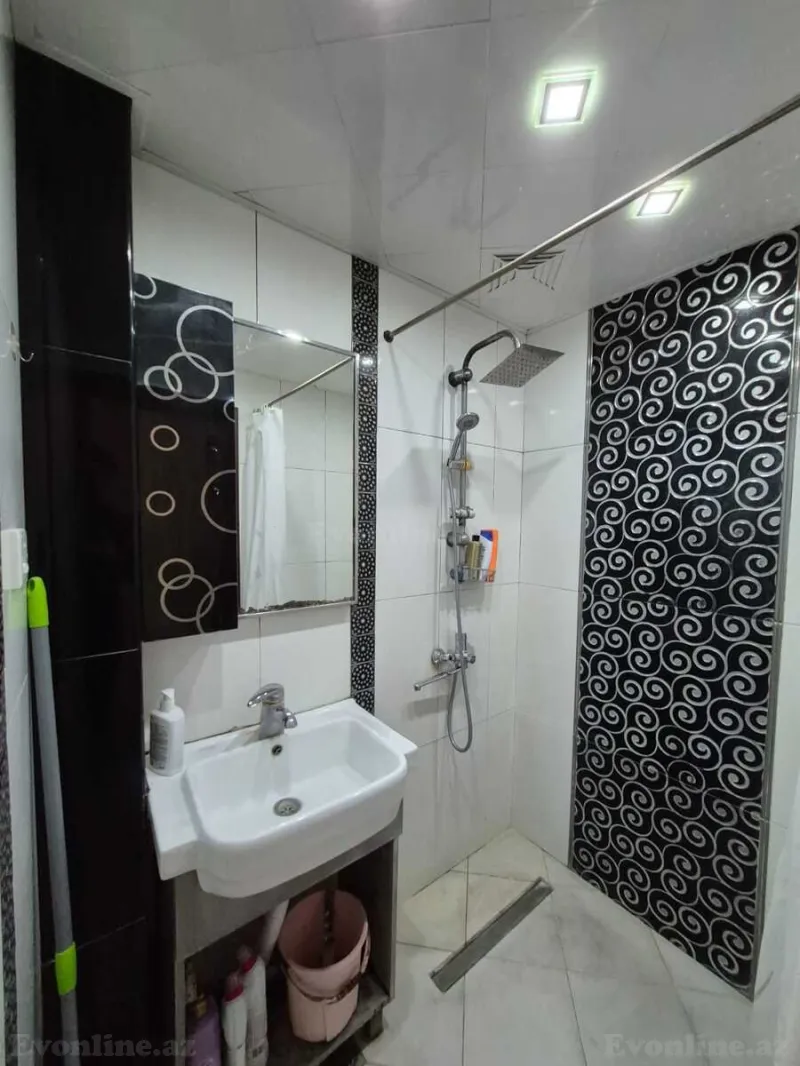 Satılır 3 otaqlı Mənzil Köhnə tikili 75 m² Nizami m. - şəkil 10