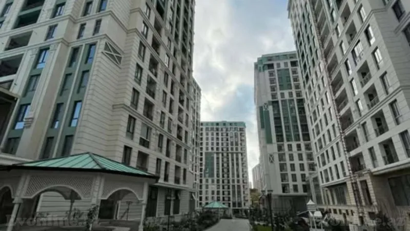 Satılır 3 otaqlı Mənzil Yeni tikili 136 m² Gənclik m. - şəkil 3