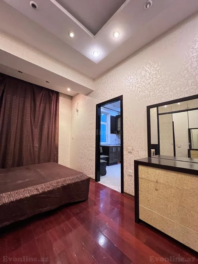 Kirayə verilir 3 otaqlı Mənzil Yeni tikili 80 m² Memar Əcəmi m. - şəkil 19