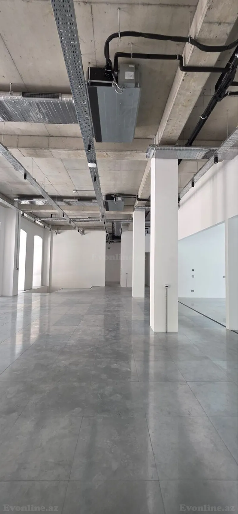 Kirayə verilir Obyekt 860 m² Sahil m.