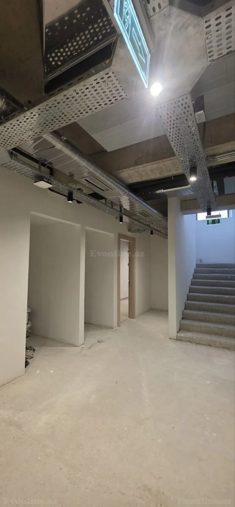 Kirayə verilir Obyekt 860 m² Sahil m. - şəkil 2