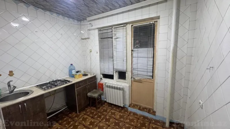 Kirayə verilir 2 otaqlı Mənzil Köhnə tikili 62 m² Əhmədli m. - şəkil 3