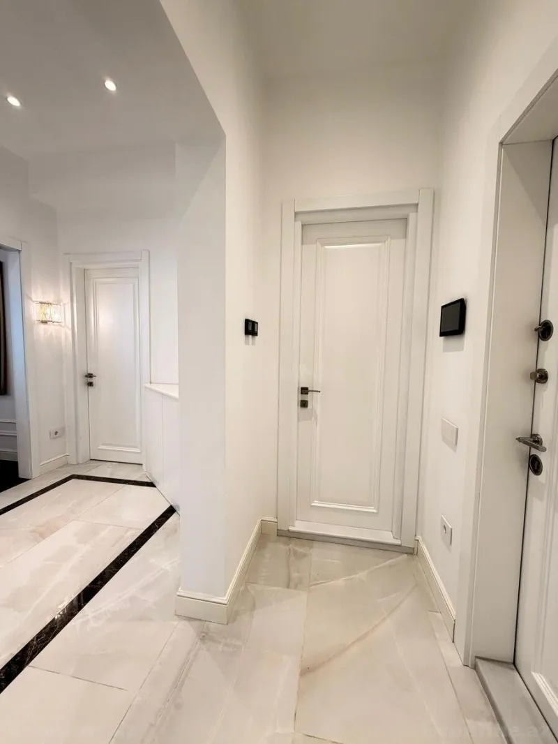 Satılır 2 otaqlı Mənzil Yeni tikili 105 m² Nəsimi r. - şəkil 9